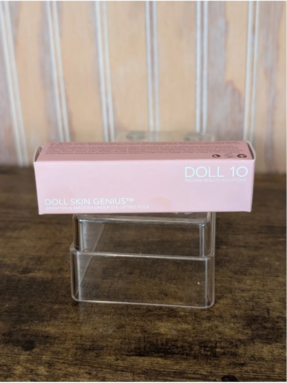 NIB Doll 10 Skin Genius Brighten & Smooth Under Eye Lifting Stick